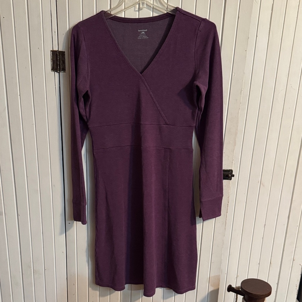 Horny Toad Long Sleeve V-Neck Dress in Deep Plum